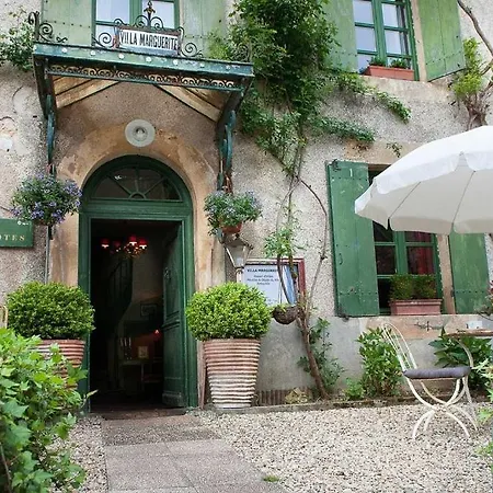 Marguerite Et Table D Hotes De Charme Bed & Breakfast *